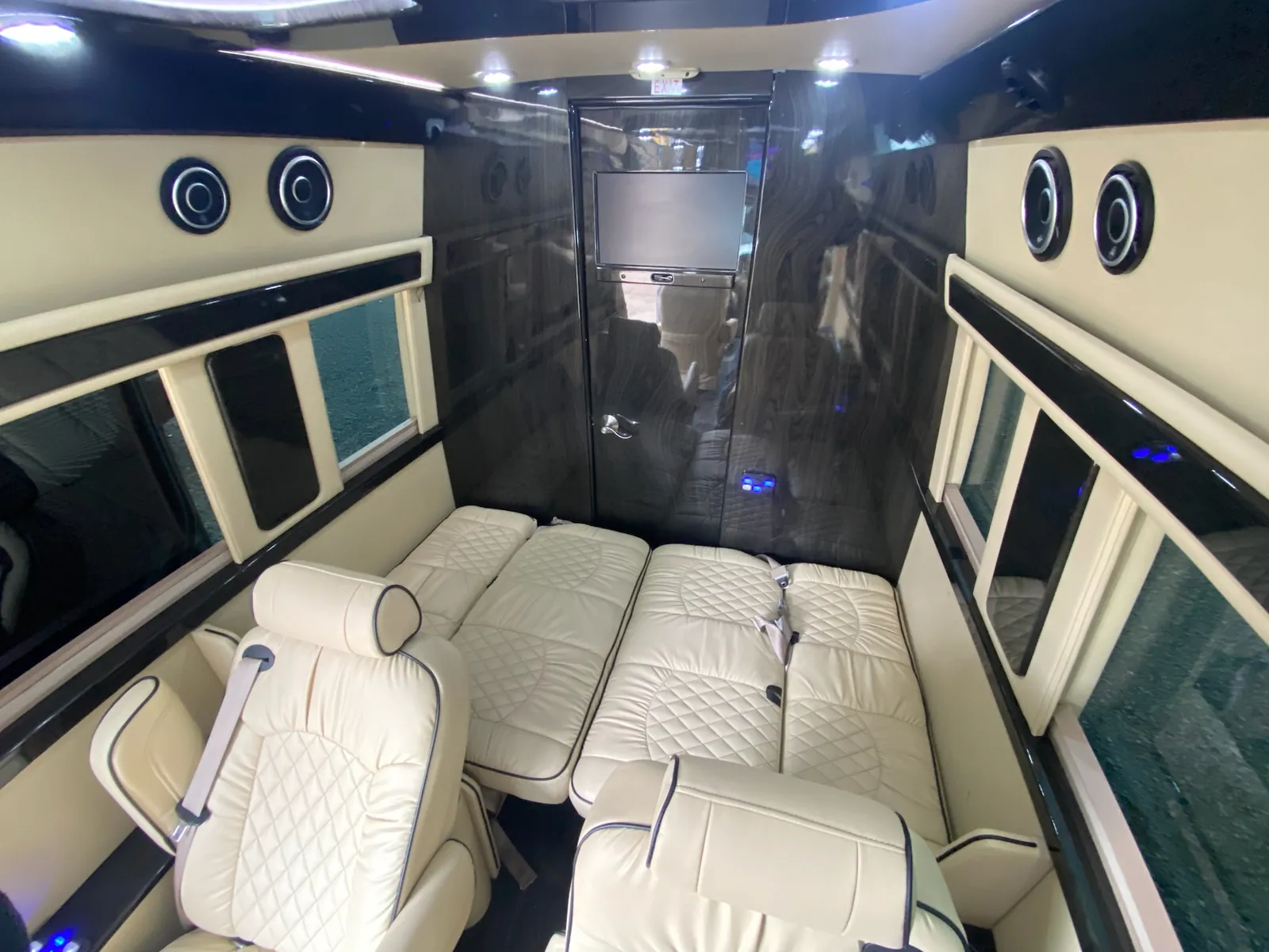 Jet Mercedes Sprinter cabin: Mercedes Sprinter NYC fleet